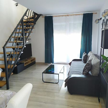 Apartmani Mira Nin Exterior foto